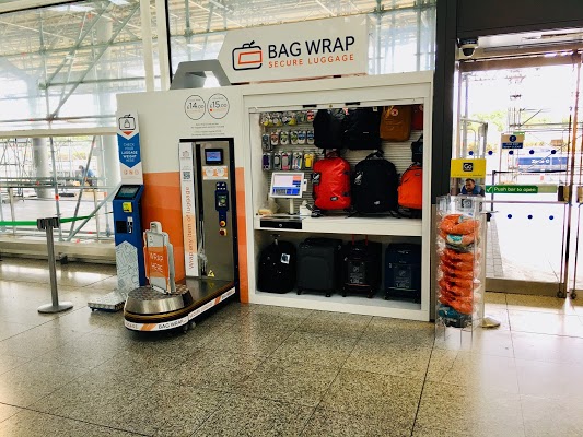 bag-wrap-secure-luggage